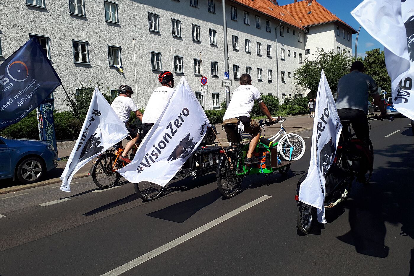 #VisionZero-Demo mit Transport des Geisterrads