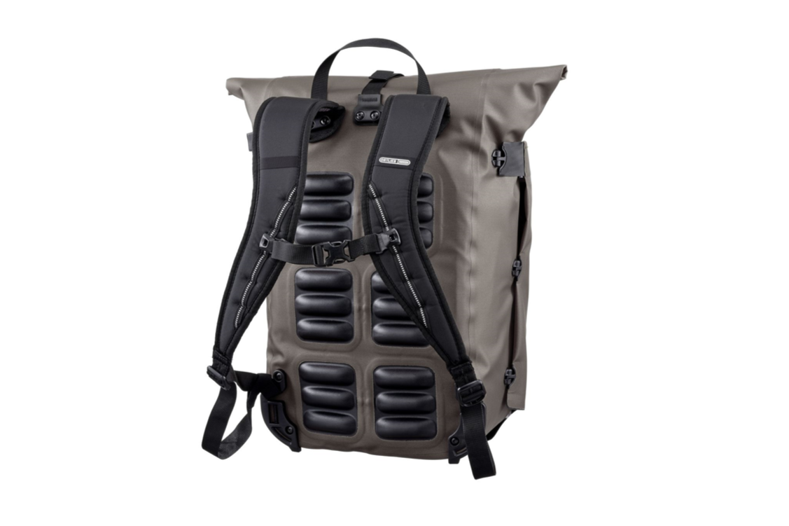 Die Tasche Ortlieb Vario als Rucksack. 