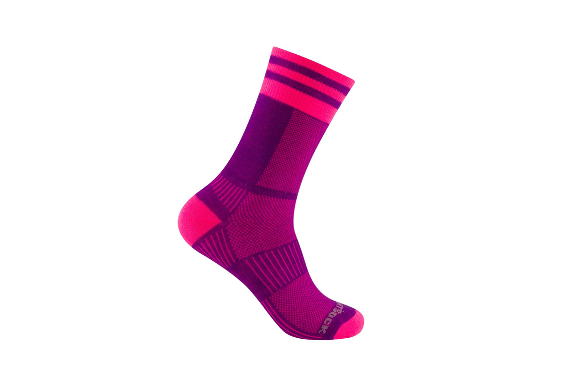 Eine Sportsocke von Wirghtsock in pink. 