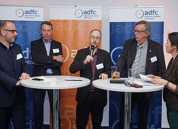 Housearming_Parlamentarischer_Abend_2017__c__Michael_Handelmann.jpg Housearming_Parlamentarischer_Abend_2017__c__Michael_Handelmann.jpg