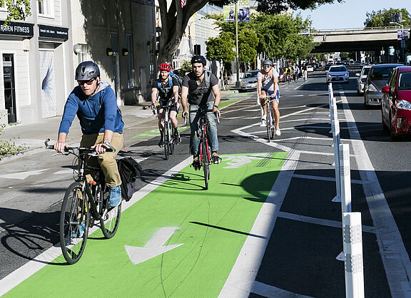 Protected Bikelane in Chicago Protected Bikelane in Chicago
